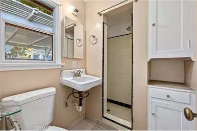 548 N 2nd, Upland, CA 91786 - Photo 33