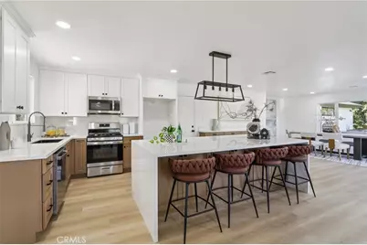 10007 Debra Avenue, Granada Hills, CA 91343 - Photo 17