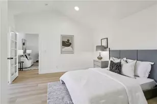 10007 Debra Ave, Granada Hills, CA 91343 - Photo 39