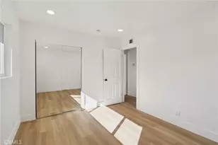 10007 Debra Ave, Granada Hills, CA 91343 - Photo 29