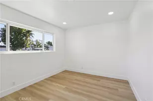 10007 Debra Ave, Granada Hills, CA 91343 - Photo 31