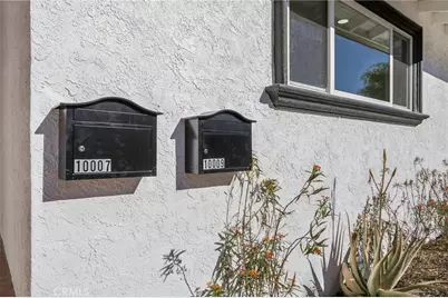 10007 Debra Avenue, Granada Hills, CA 91343 - Photo 5