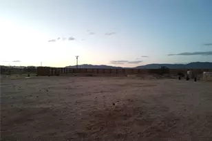 80918 Brown, 29 Palms MCB, CA 92277 - Photo 29