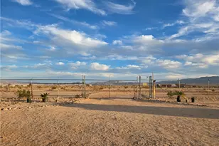 80918 Brown, 29 Palms MCB, CA 92277 - Photo 33
