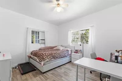 116 Carlton Avenue, Pasadena, CA 91103 - Photo 15