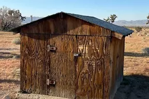 35022 Carson St, Lucerne Valley, CA 92356 - Photo 17