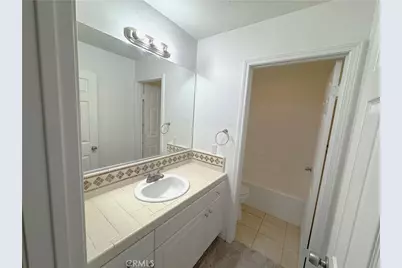 21779 Redwood Canyon Place, Saugus, CA 91390 - Photo 15