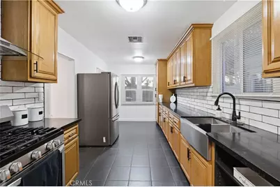 718 S Poinsettia, Compton, CA 90221 - Photo 11