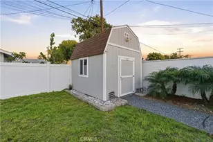 718 S Poinsettia, Compton, CA 90221 - Photo 33
