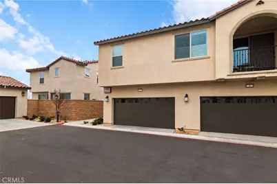 16667 Snowdrop #2, Fontana, CA 92336 - Photo 1