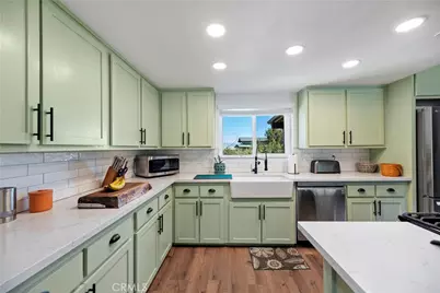 7215 Kourie Way, Oak Hills, CA 92344 - Photo 15