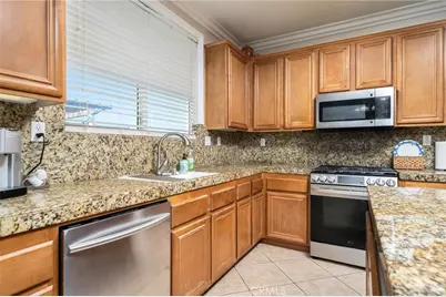 11992 Mesa Linda Street, Victorville, CA 92392 - Photo 19