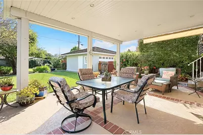 884 E Whitcomb Avenue, Glendora, CA 91741 - Photo 21