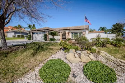 2786 Plaza Serena, Rialto, CA 92377 - Photo 35