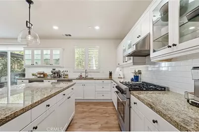 5251 Grassland Avenue, Fontana, CA 92336 - Photo 11