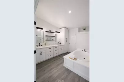 3749 South St, Phelan, CA 92371 - Photo 7