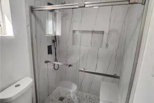 15357 Perilla, Paramount, CA 90723 - Photo 3