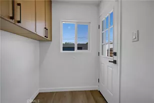 3515 S Norton, Los Angeles, CA 90018 - Photo 23