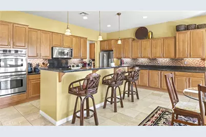 923 Union, Cherry Valley, CA 92223 - Photo 11