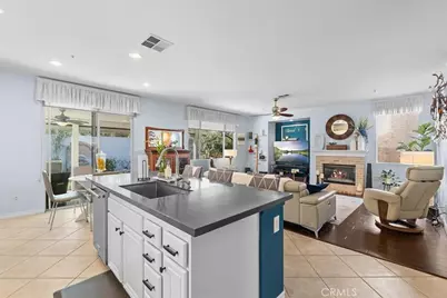 14767 Tennessee Court, Fontana, CA 92336 - Photo 7