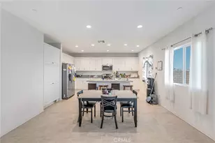 16348 Hamilton Ct, Victorville, CA 92394 - Photo 7