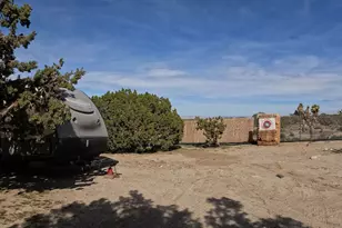 30000 Buchannon Ranch Rd, Llano, CA 93544 - Photo 23