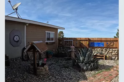 30000 Buchannon Ranch Road, Llano, CA 93544 - Photo 67