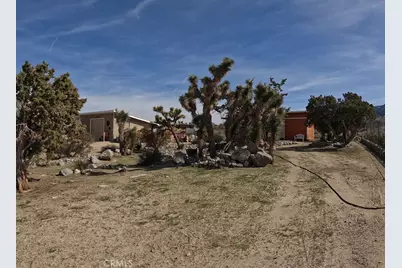 30000 Buchannon Ranch Road, Llano, CA 93544 - Photo 13