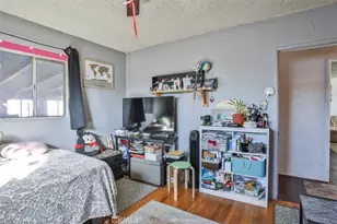 1126 E Highland Ct, Ontario, CA 91764 - Photo 23