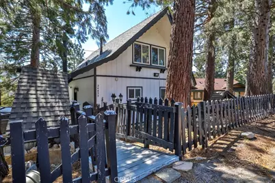 24833 Matterhorn Court, Crestline, CA 92325 - Photo 9