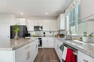 364 Castaic Wy, Rialto, CA 92377 - Photo 11