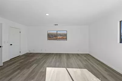 13802 Red Hill Place, Victorville, CA 92395 - Photo 23