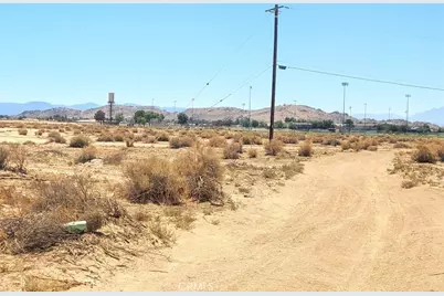 23 Wigwam Road, Apple Valley, CA 92307 - Photo 19