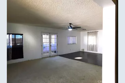 27627 Comstock Avenue, Johannesburg, CA 93528 - Photo 3