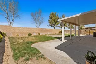 11768 Tiffany, Victorville, CA 92392 - Photo 19