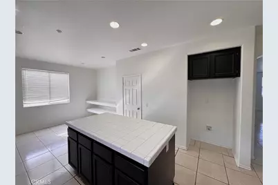 15593 Faith Street, Fontana, CA 92336 - Photo 7