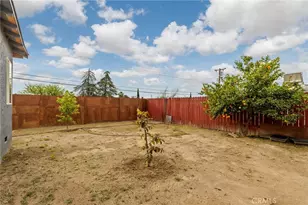 2935 Shelly Ln, Bakersfield, CA 93306 - Photo 27