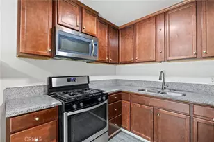 2935 Shelly Ln, Bakersfield, CA 93306 - Photo 11