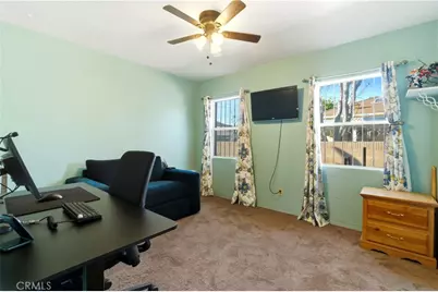 10731 Wright Road, South Gate, CA 90280 - Photo 15