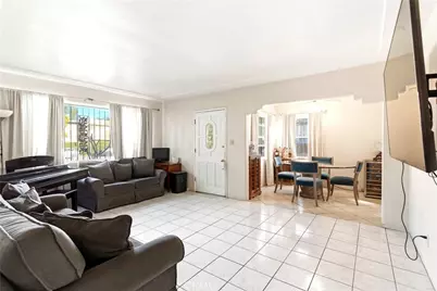 10731 Wright Road, South Gate, CA 90280 - Photo 5