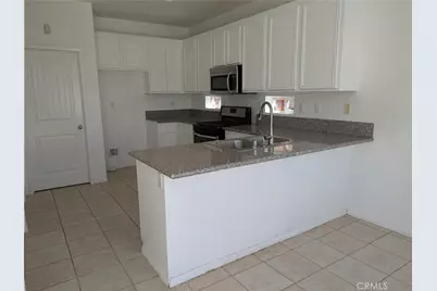 14285 Honeyhill Street, Victorville, CA 92394 - Photo 17