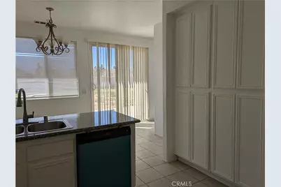 14285 Honeyhill Street, Victorville, CA 92394 - Photo 11