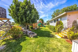 33507 Colorado St, Yucaipa, CA 92399 - Photo 35