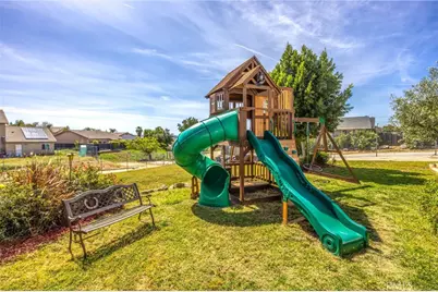 33507 Colorado Street, Yucaipa, CA 92399 - Photo 37