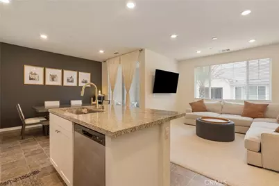 16502 Casa Grande #422, Fontana, CA 92336 - Photo 11