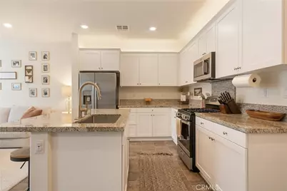 16502 Casa Grande #422, Fontana, CA 92336 - Photo 9