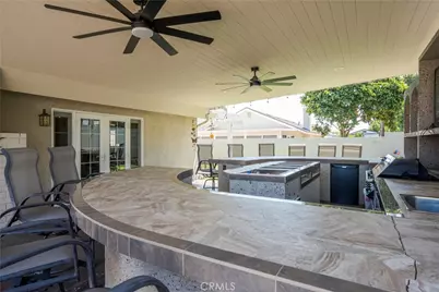 934 Lorna, Corona, CA 92882 - Photo 29