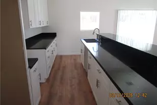 14332 Outer Hesperia Rd, Victorville, CA 92395 - Photo 11