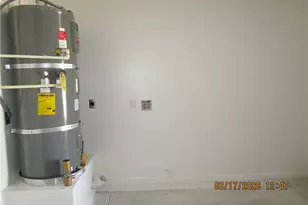 14332 Outer Hesperia Rd, Victorville, CA 92395 - Photo 29