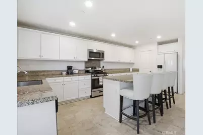 7512 Sleepy Creek, Fontana, CA 92336 - Photo 11